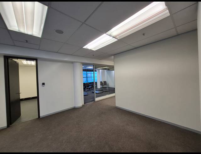 206M² OFFICE TO LET IN SANDTON CENTRAL